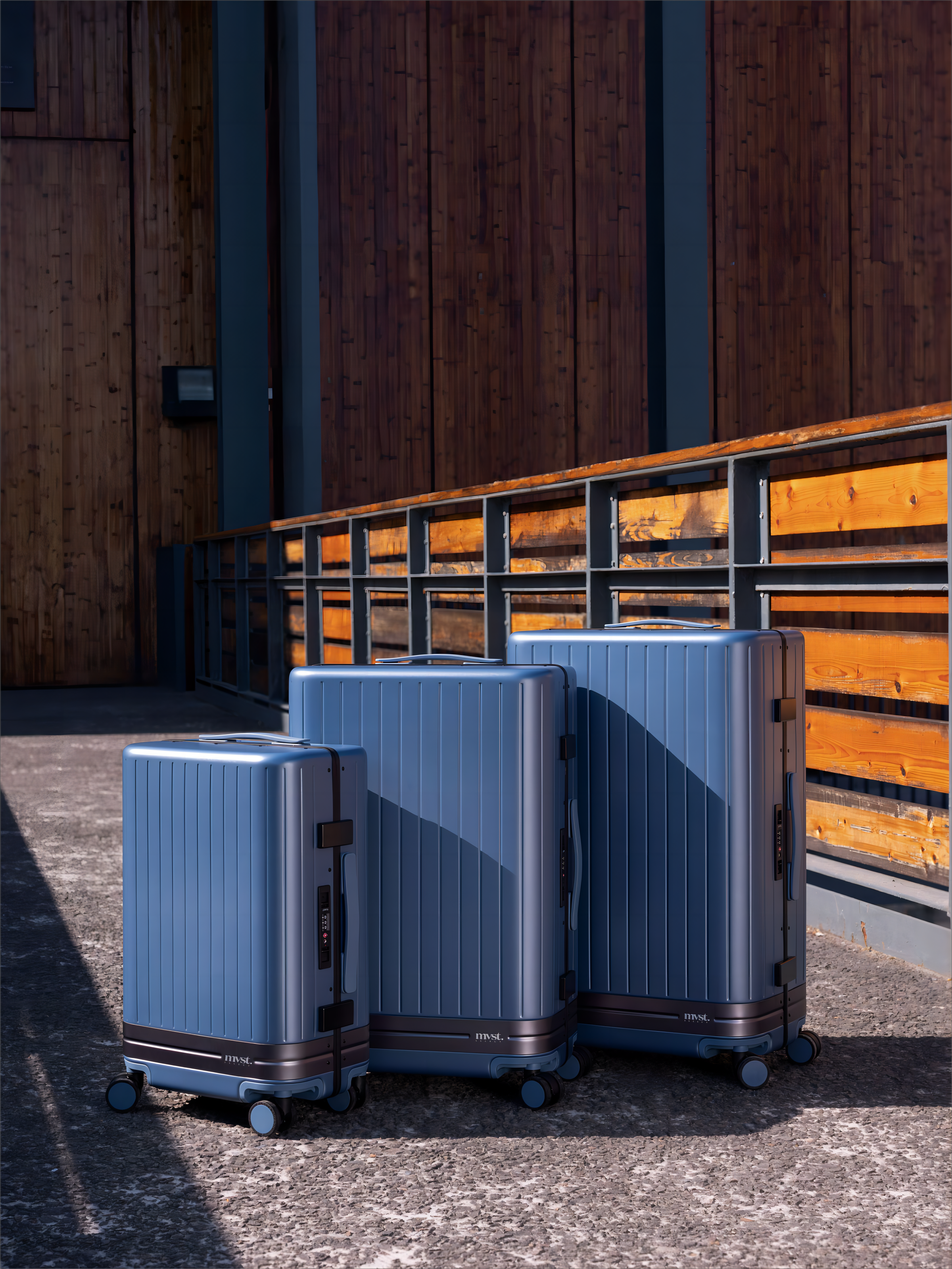 Elegant Eos polycarbonate suitcase blue for business and leisure travel